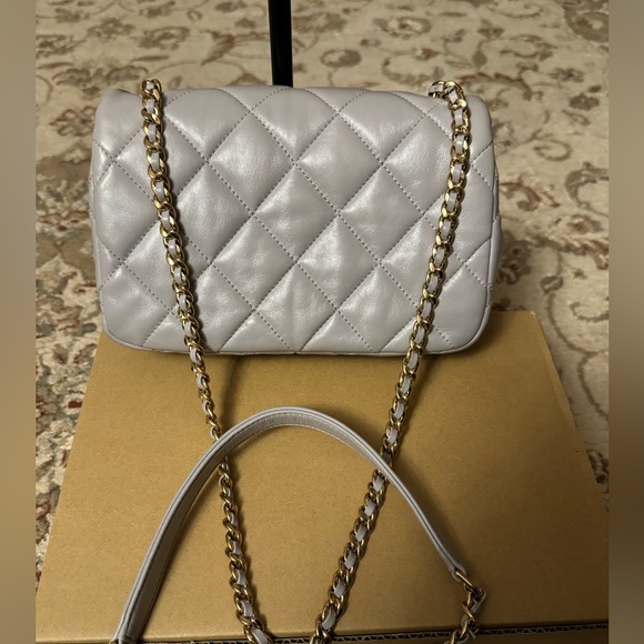 Chanel Grey Clair Lambskin Flap Bag! - Picture 2 of 4